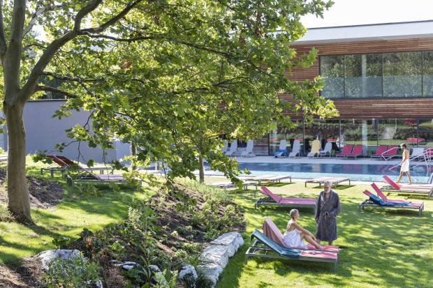 Garten in der Therme Wien