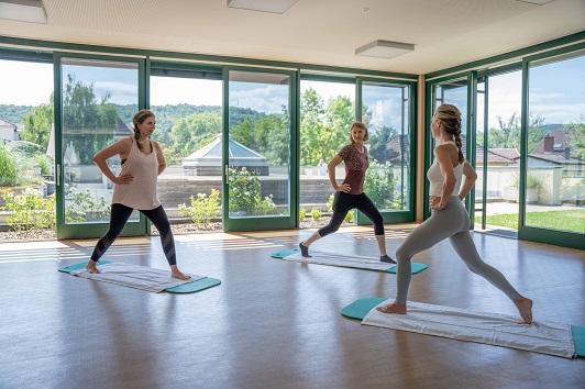 Yoga im la pura women's health resort kamptal